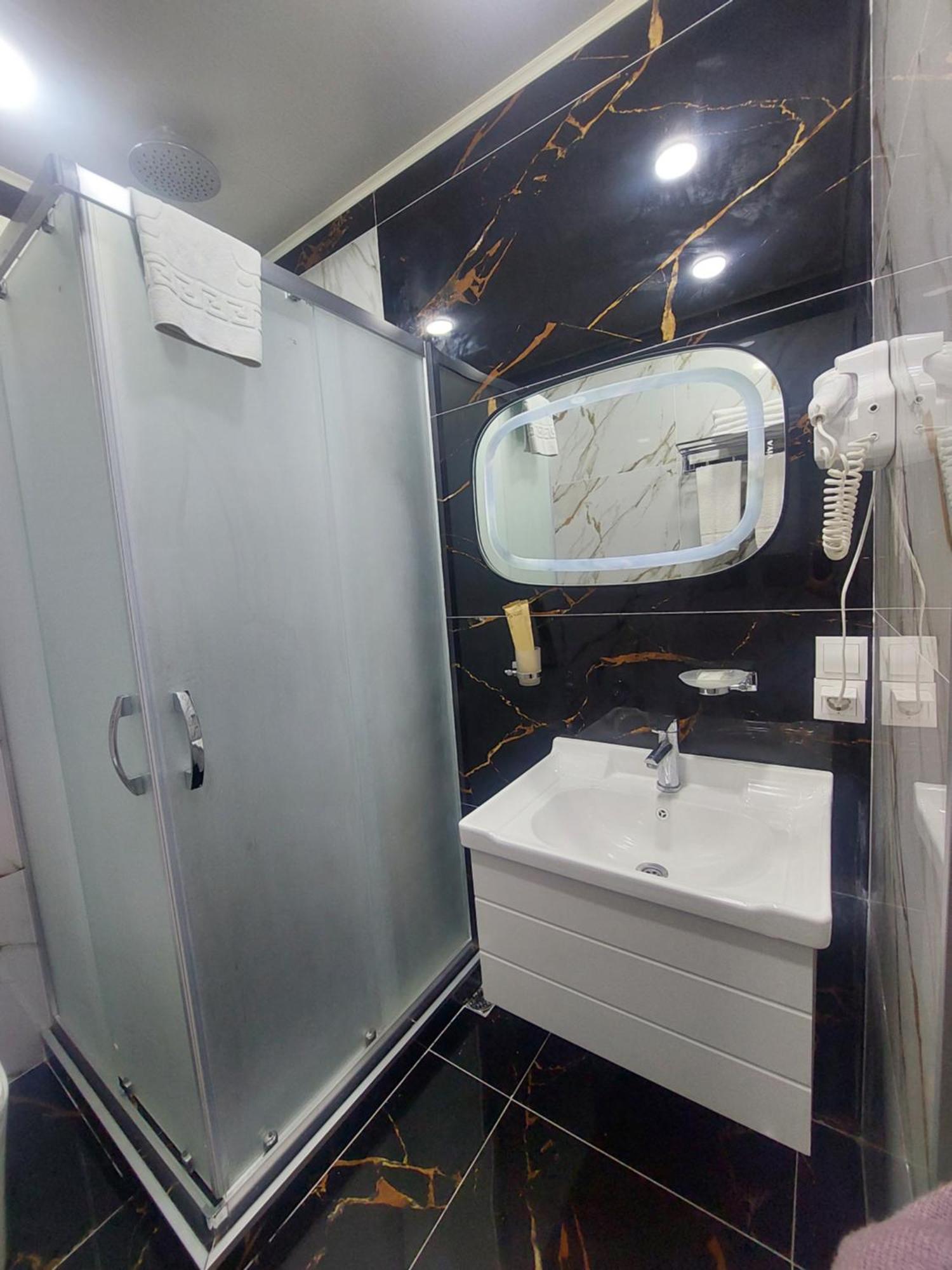 Pera Hotel Baku Extérieur photo